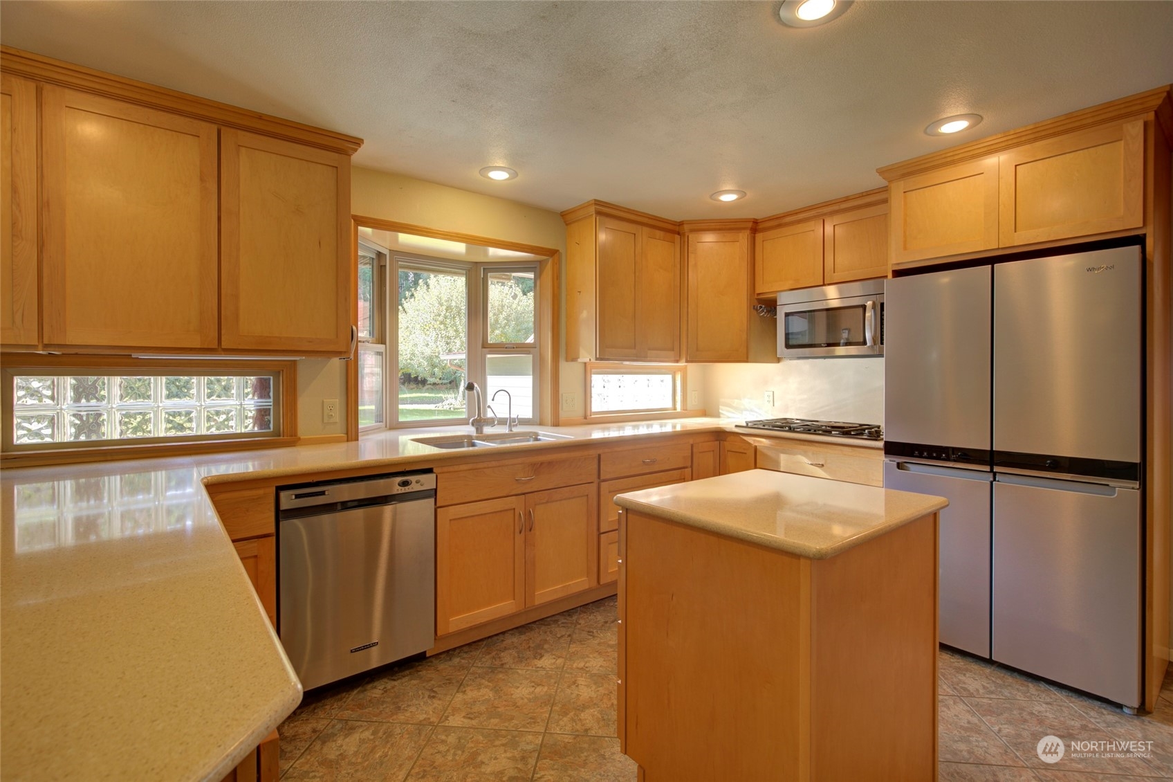1502 North River Road Cosmopolis, WA 98537 - Photo 9 of 36 Gallery Image 9