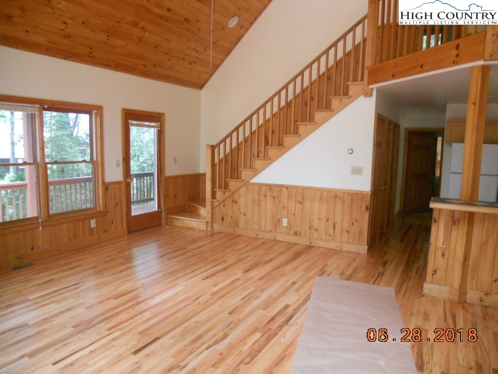 862 Bluestone Wild Road Banner Elk, NC 28604 - Photo 4 of 11 Gallery Image 4