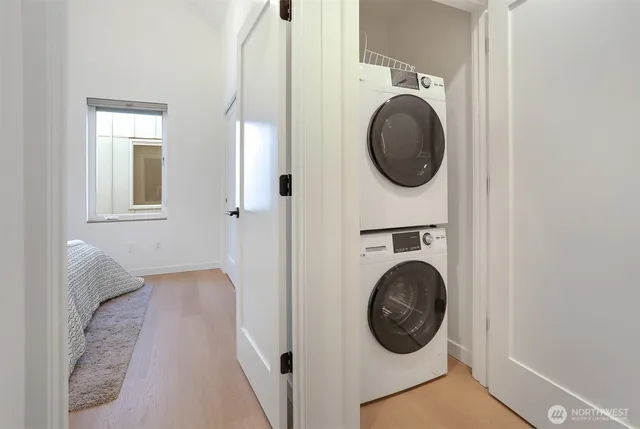 $565,000 | 10344 Wallingford Avenue North, Seattle, WA 98133