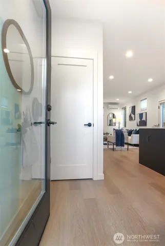 $565,000 | 10344 Wallingford Avenue North, Seattle, WA 98133