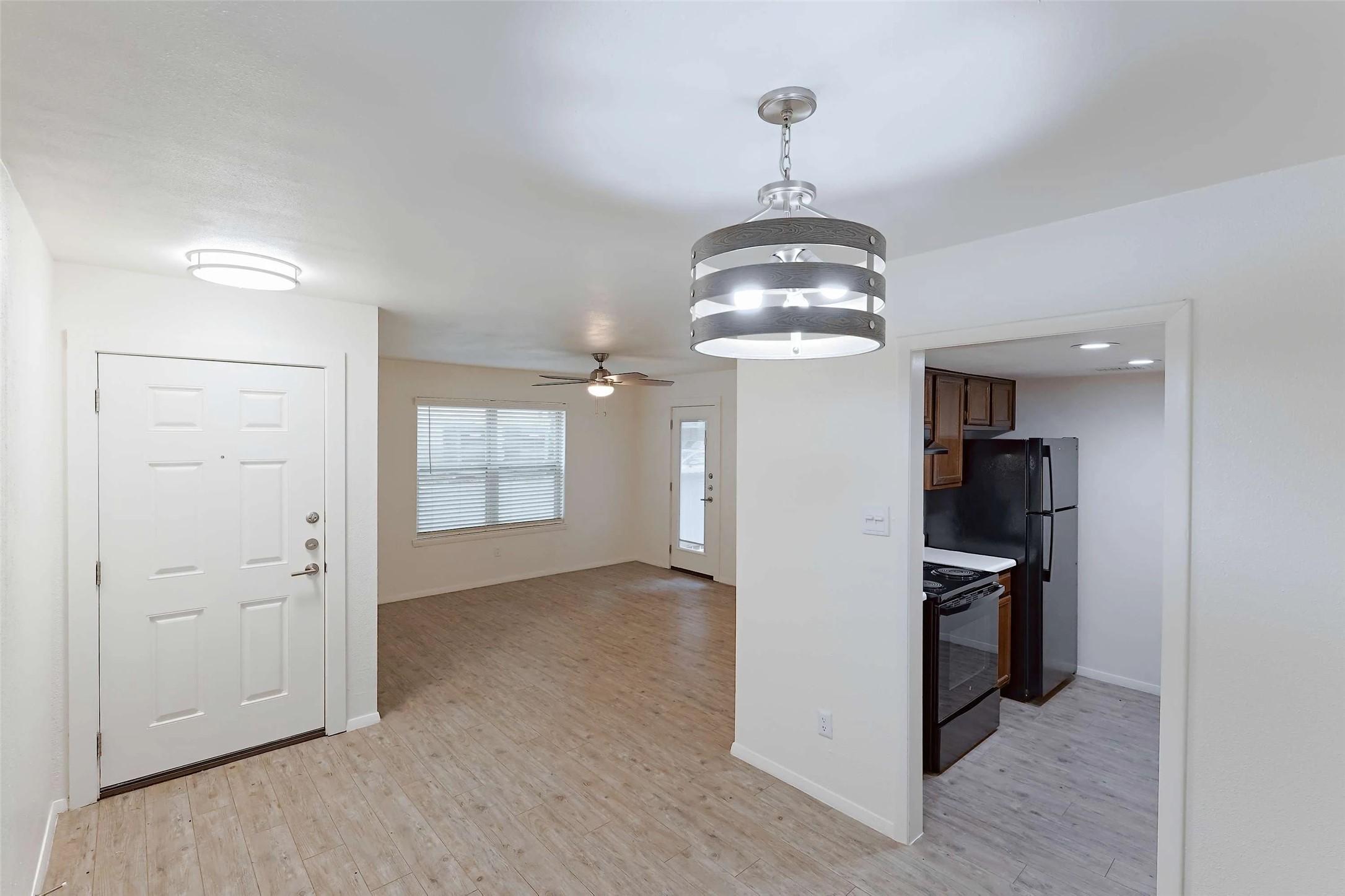 8405 Bent Tree Road, Unit 3412 Austin, TX 78759 - Photo 4 of 20