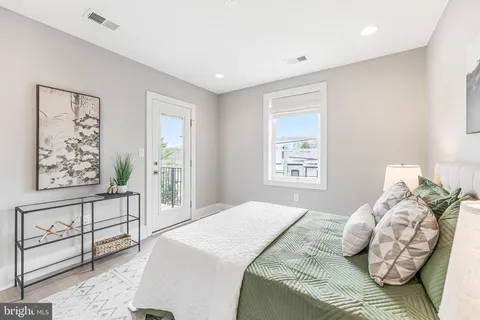 $675,000 | 415 Varnum Street Northwest, Unit 2, Washington, DC 20011