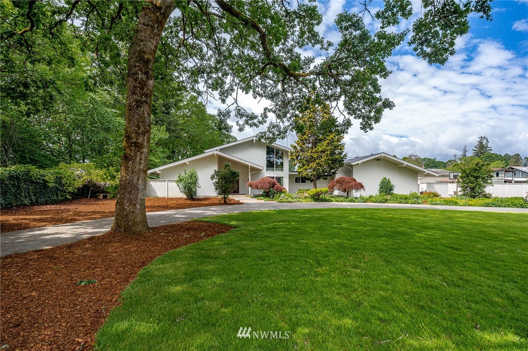999 Southwest 17th Street Chehalis, WA 98532 - Photo 2 of 39 Gallery Image 2