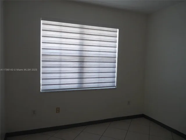 $2,800 | 8980 West Flagler Street, Unit 102, Miami, FL 33174