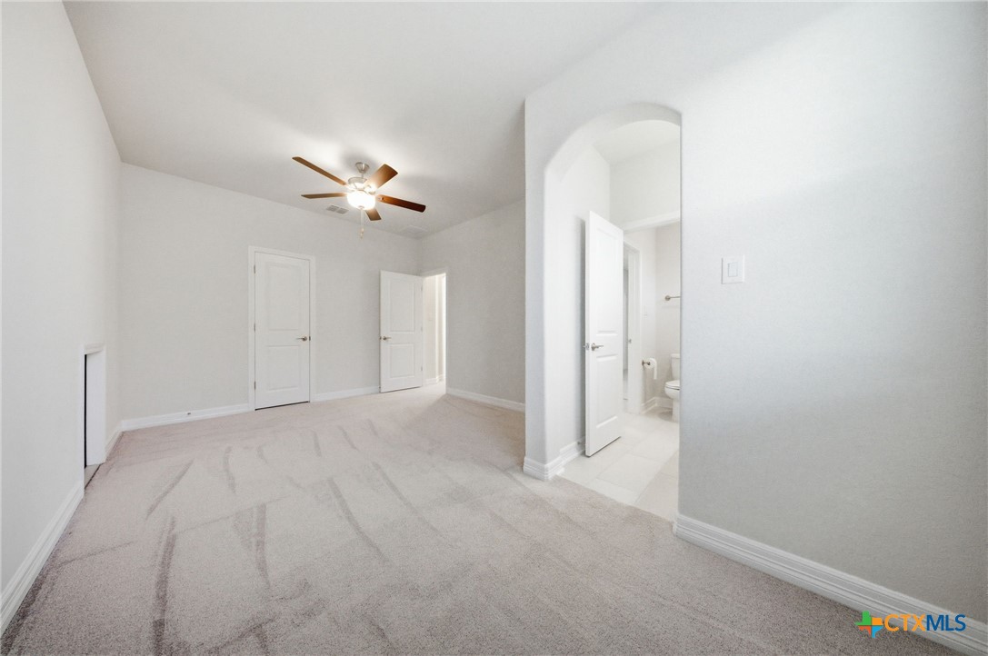 662 Hidden View Street New Braunfels, TX 78130 - Photo 36 of 46 a view of an empty room