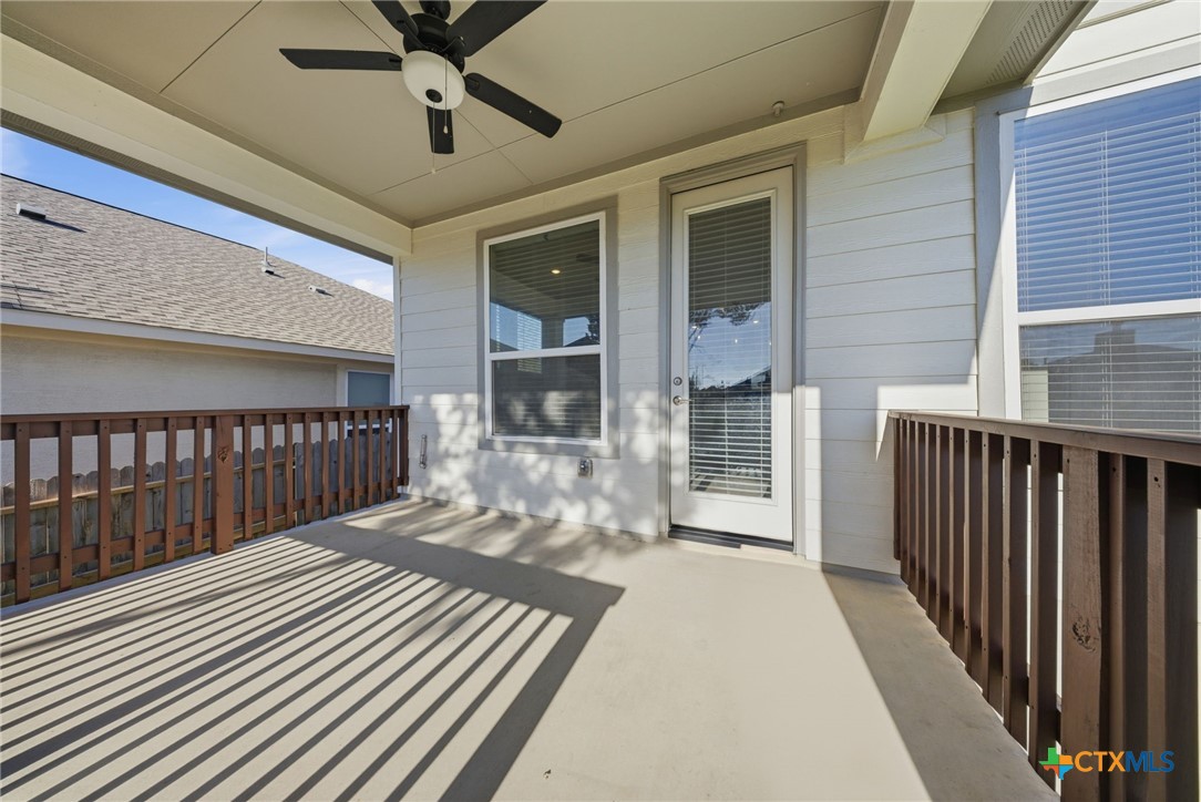 662 Hidden View Street New Braunfels, TX 78130 - Photo 41 of 46 a view of a balcony