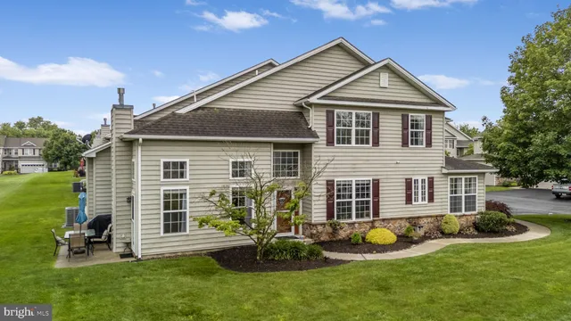 $369,900 | 1520 Lexington Way, Morgantown, PA 19543