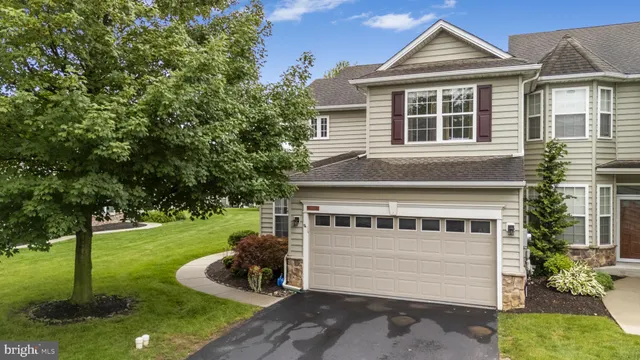 $369,900 | 1520 Lexington Way, Morgantown, PA 19543