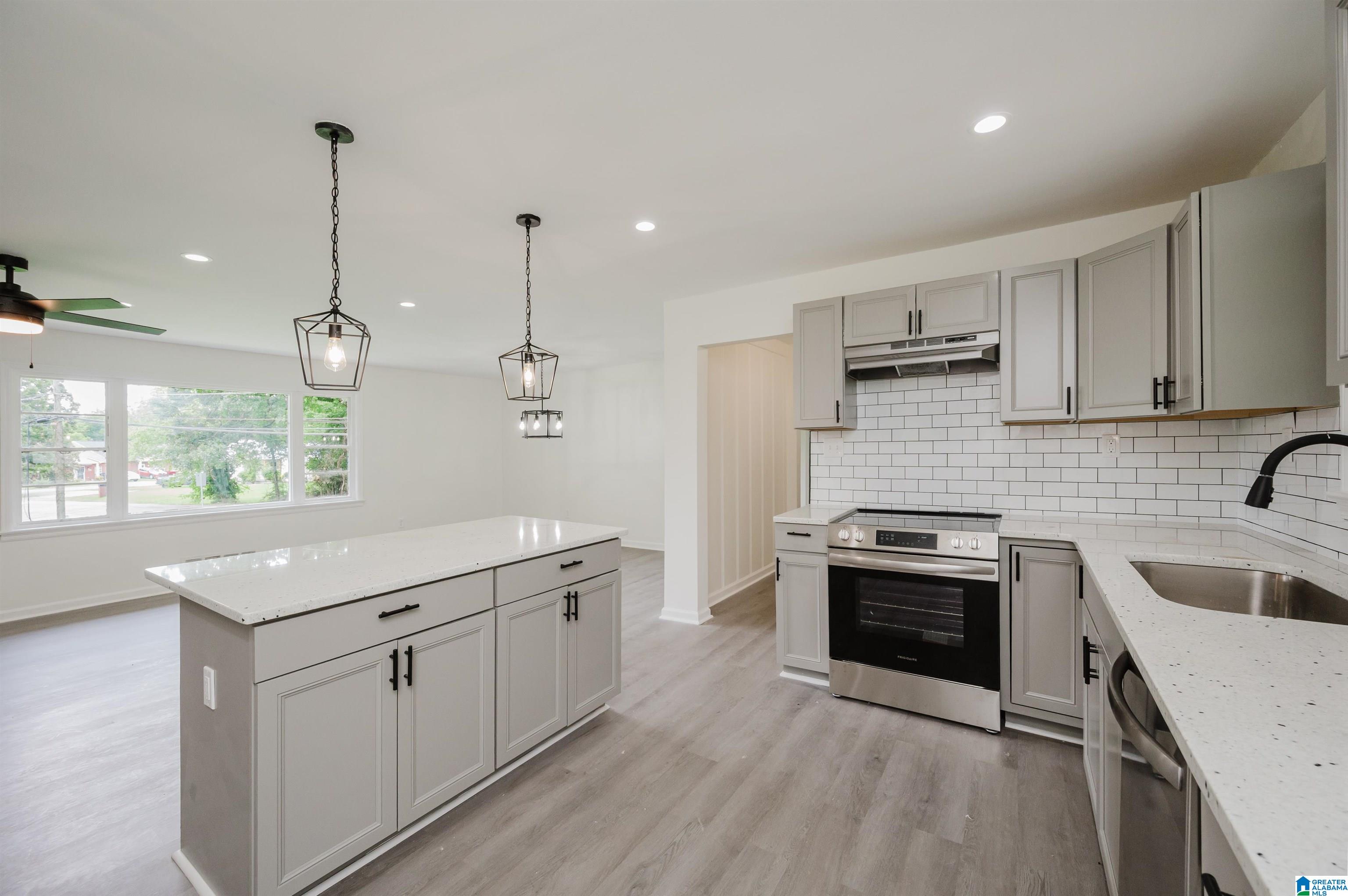201 Sun Valley Road Birmingham, AL 35215 - Photo 12 of 34