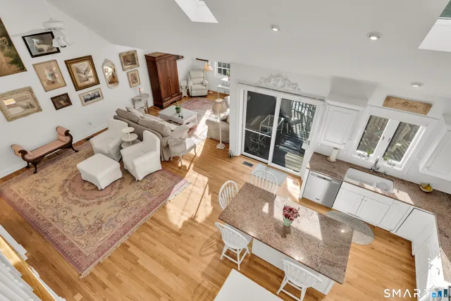 $749,900 | 83 Long Hill Farm, Unit 83, Guilford, CT 06437