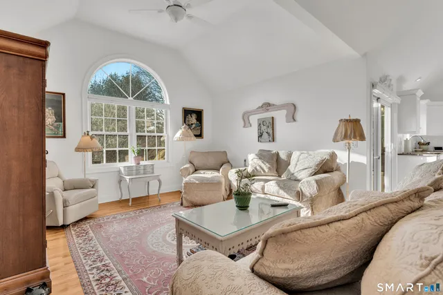 $749,900 | 83 Long Hill Farm, Unit 83, Guilford, CT 06437