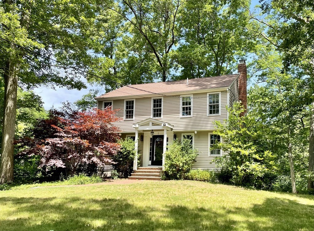 7 Andrew Isle Road Hingham, MA 02043 - Photo 1 of 9