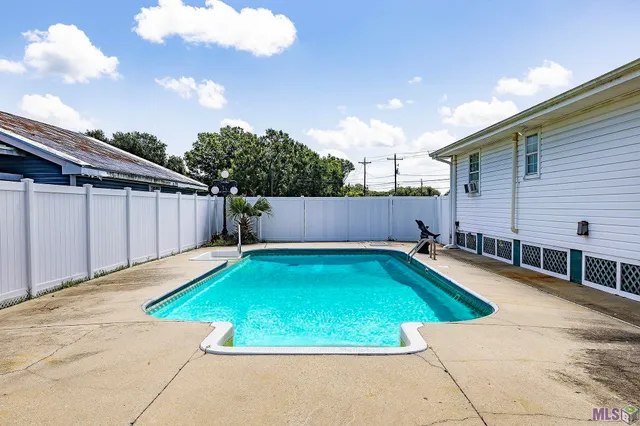 $210,000 | 100 Farmer Lane, Thibodaux, LA 70301