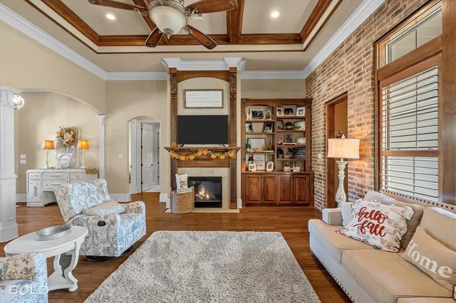 $595,000 | Undisclosed Address, Shreveport, LA 71115