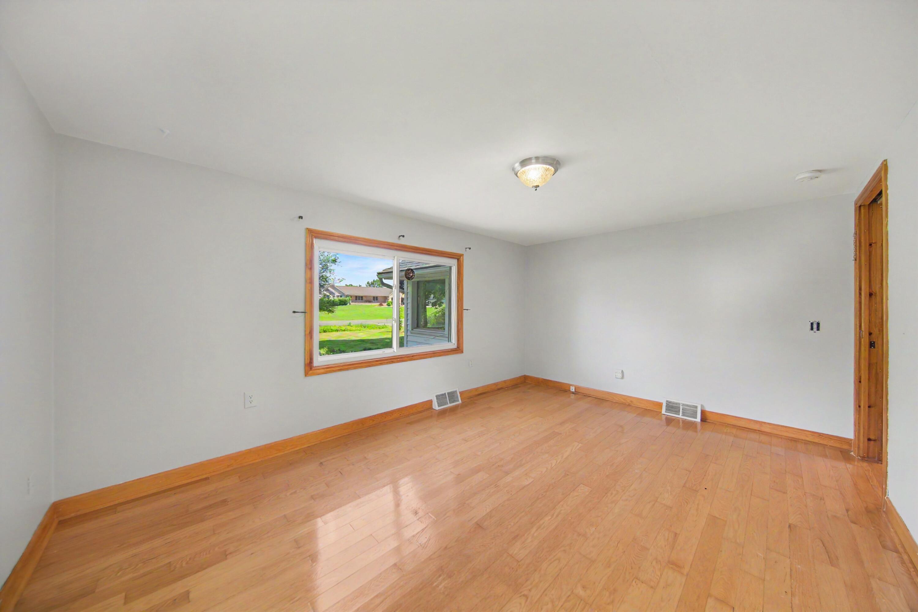 9100 Willis Road Willis, MI 48191 - Photo 24 of 48 019_file_2058