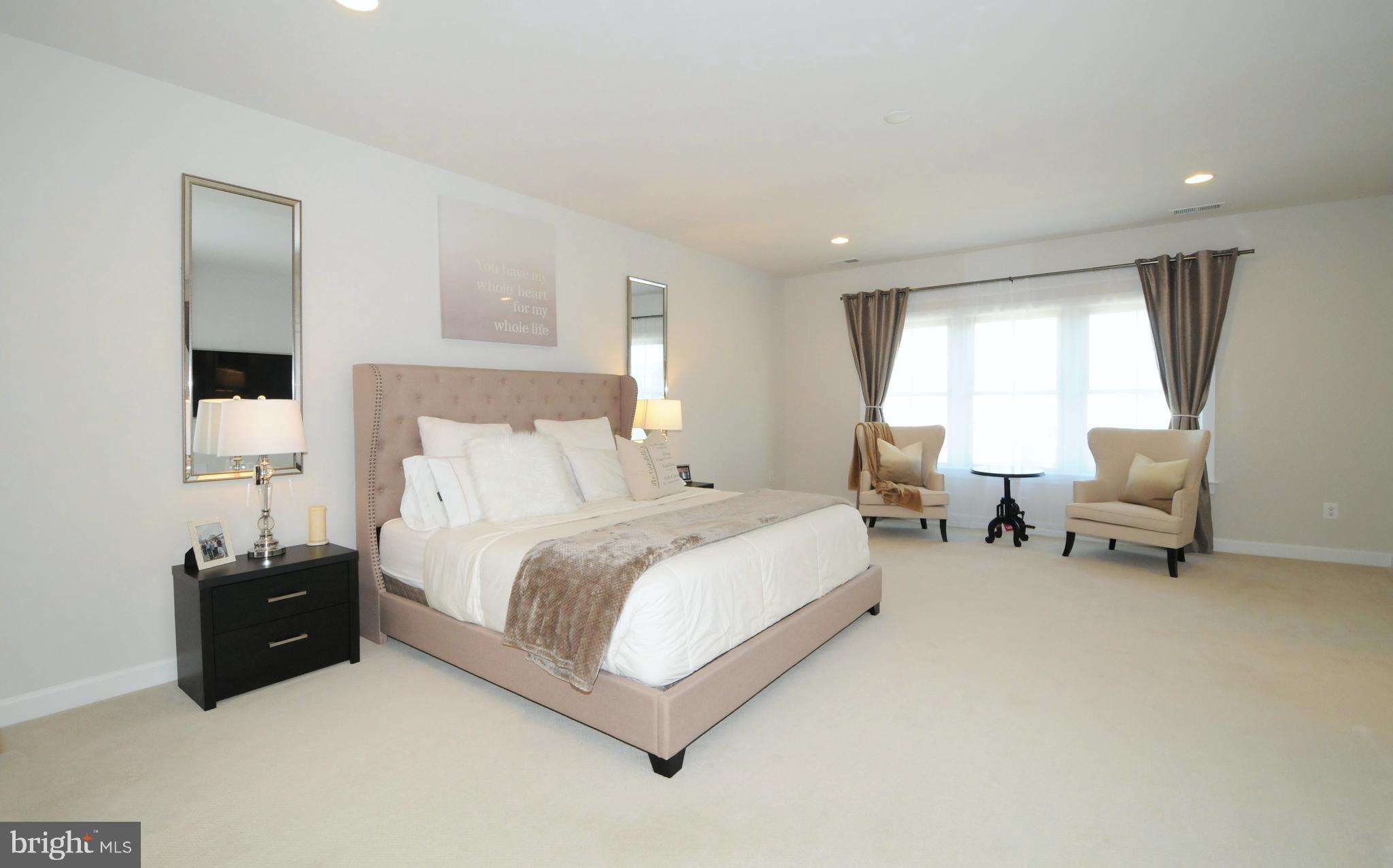 2354 Chadlington Road Falls Church, VA 22043 - Photo 18 of 41 SPACIOUS MASTER BEDROOM HAS RECESSED LIGHTS
