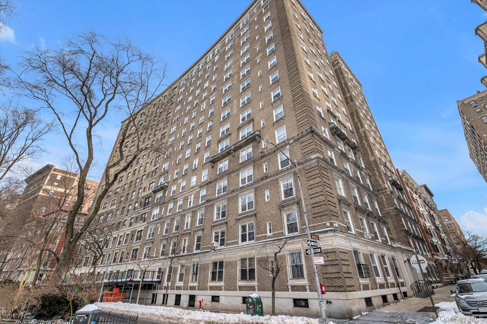 390 Riverside Drive, Unit 12AC Manhattan, NY 10025 - Photo 3 of 29 a view of a building