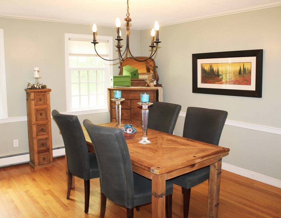 309 Springs Road Bedford, MA 01730 - Photo 7 of 28 Gallery Image 7