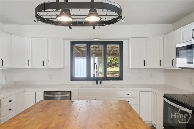 $389,000 | 479 Mannie English Road, Ellabell, GA 31308