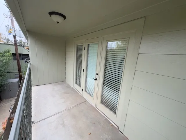 $1,550 | 1407 West 39th 1/2 Street, Unit 203, Austin, TX 78756