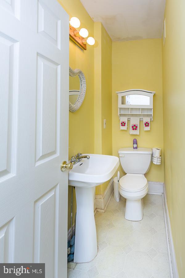 318 Darby Road Havertown, PA 19083 - Photo 14 of 26