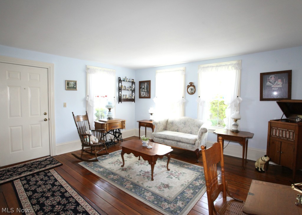 37821 Detroit Road Avon, OH 44011 - Photo 4 of 25 Gallery Image 4