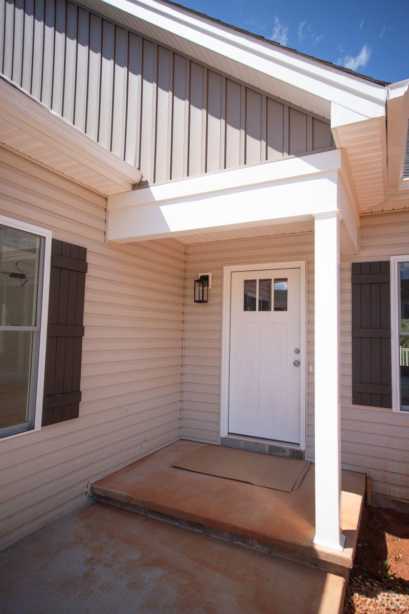 108 Montfair Drive Amherst, VA 24521 - Photo 2 of 39 a front view of a house