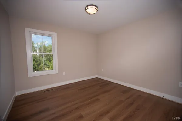 $389,900 | 108 Montfair Drive, Amherst, VA 24521