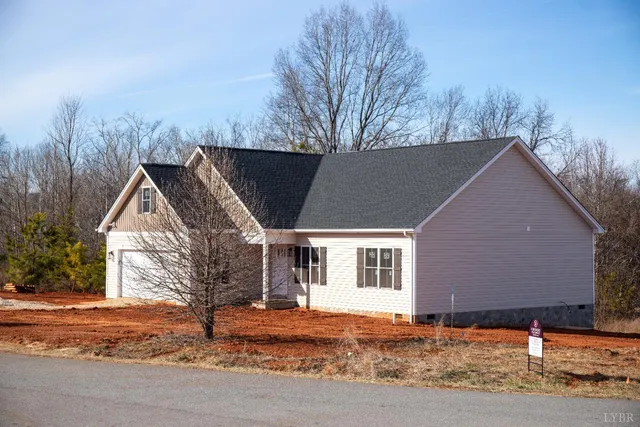 $389,900 | 108 Montfair Drive, Amherst, VA 24521