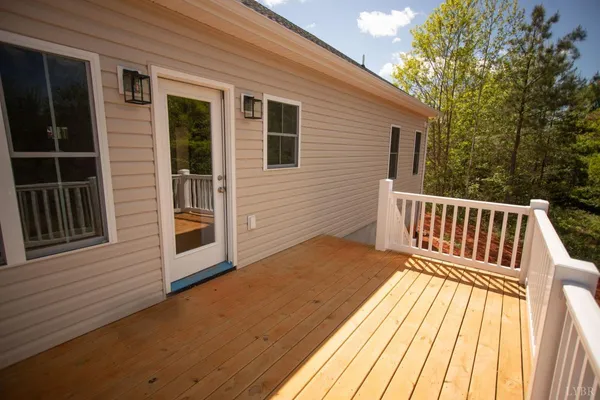 $389,900 | 108 Montfair Drive, Amherst, VA 24521