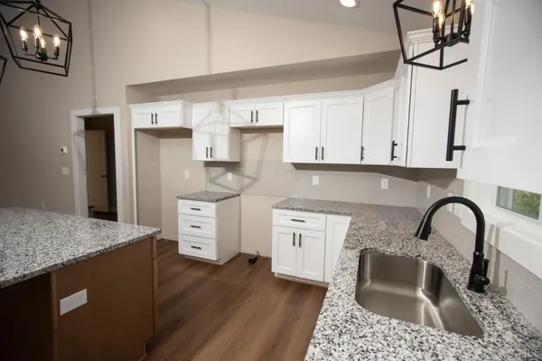 $389,900 | 108 Montfair Drive, Amherst, VA 24521