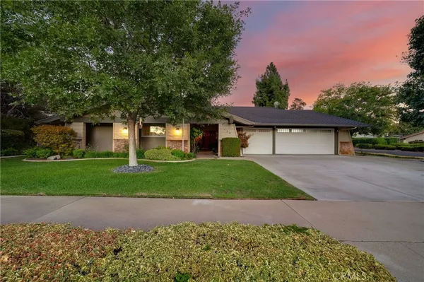 $1,235,000 | 134 Whispering Oaks Drive, Glendora, CA 91741