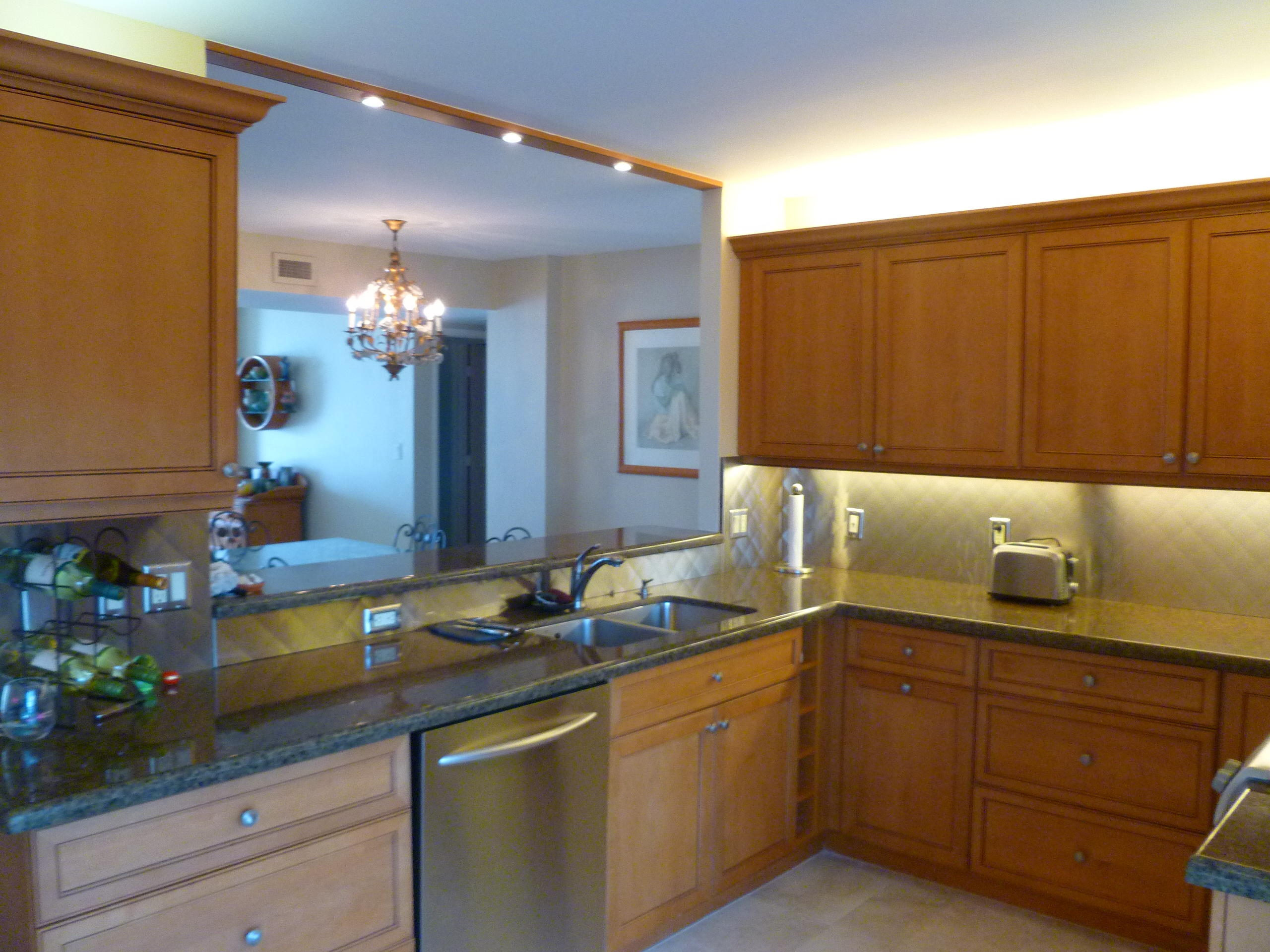 3000 South Ocean Boulevard, Unit 303 Boca Raton, FL 33432 - Photo 14 of 51 Kitchen