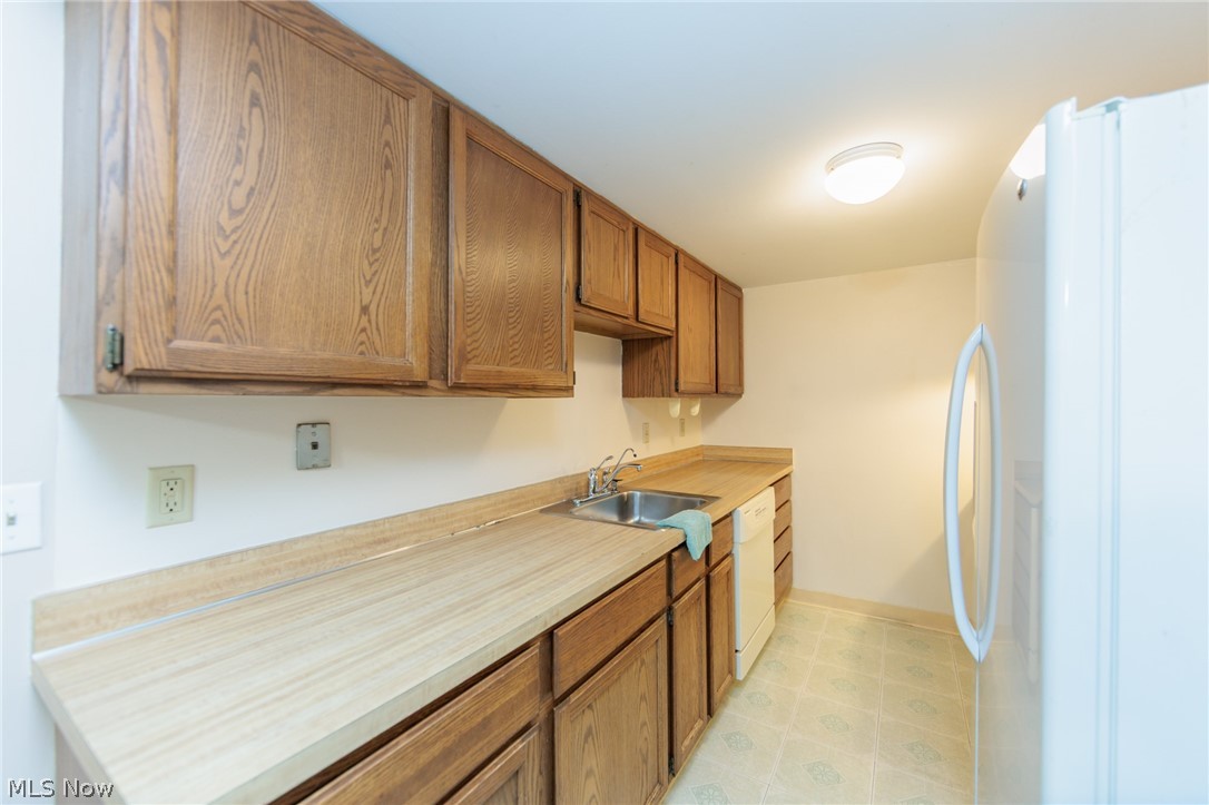 3265 Mayfield Road, Unit 29 Cleveland, OH 44118 - Photo 14 of 44
