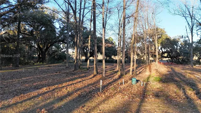 $150,000 | 91 Castle Hl Drive, Yemassee, SC 29945