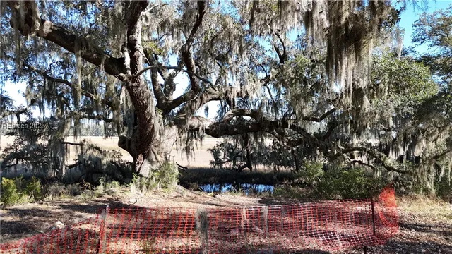 $150,000 | 91 Castle Hl Drive, Yemassee, SC 29945