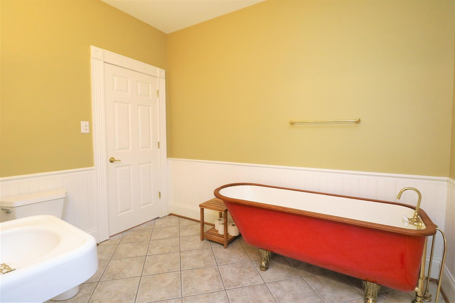 5373 Lexington Road Paris, KY 40361 - Photo 15 of 31 Listing Photo