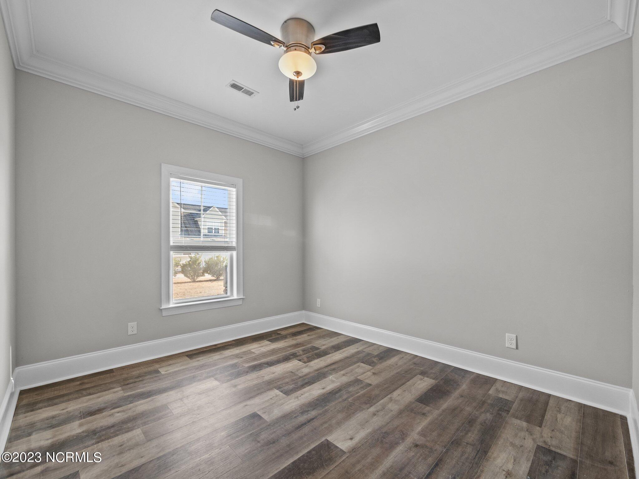 125 Middle Point Road Hampstead, NC 28443 - Photo 11 of 50 Interior