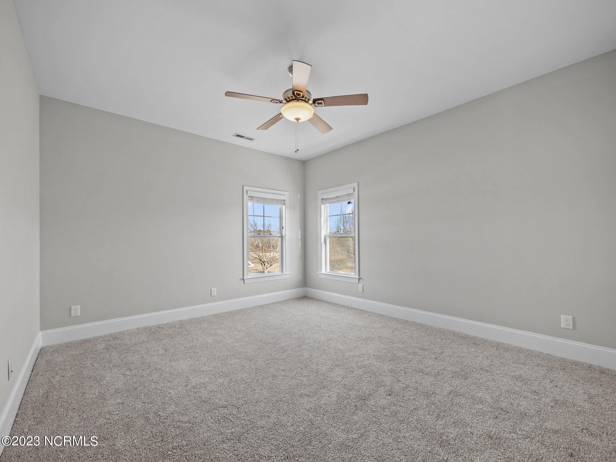 125 Middle Point Road Hampstead, NC 28443 - Photo 16 of 50 Interior