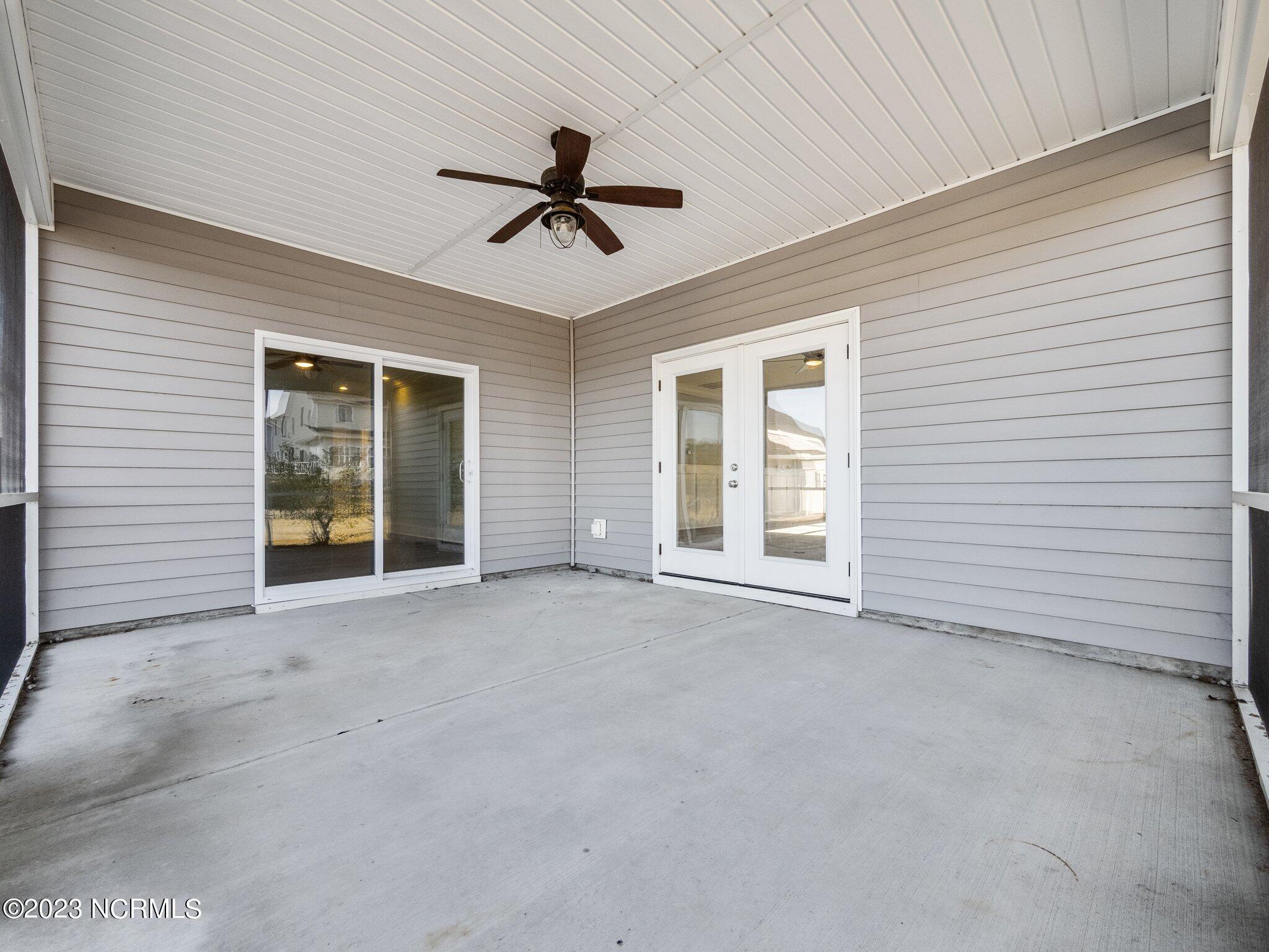 125 Middle Point Road Hampstead, NC 28443 - Photo 37 of 50 Exterior
