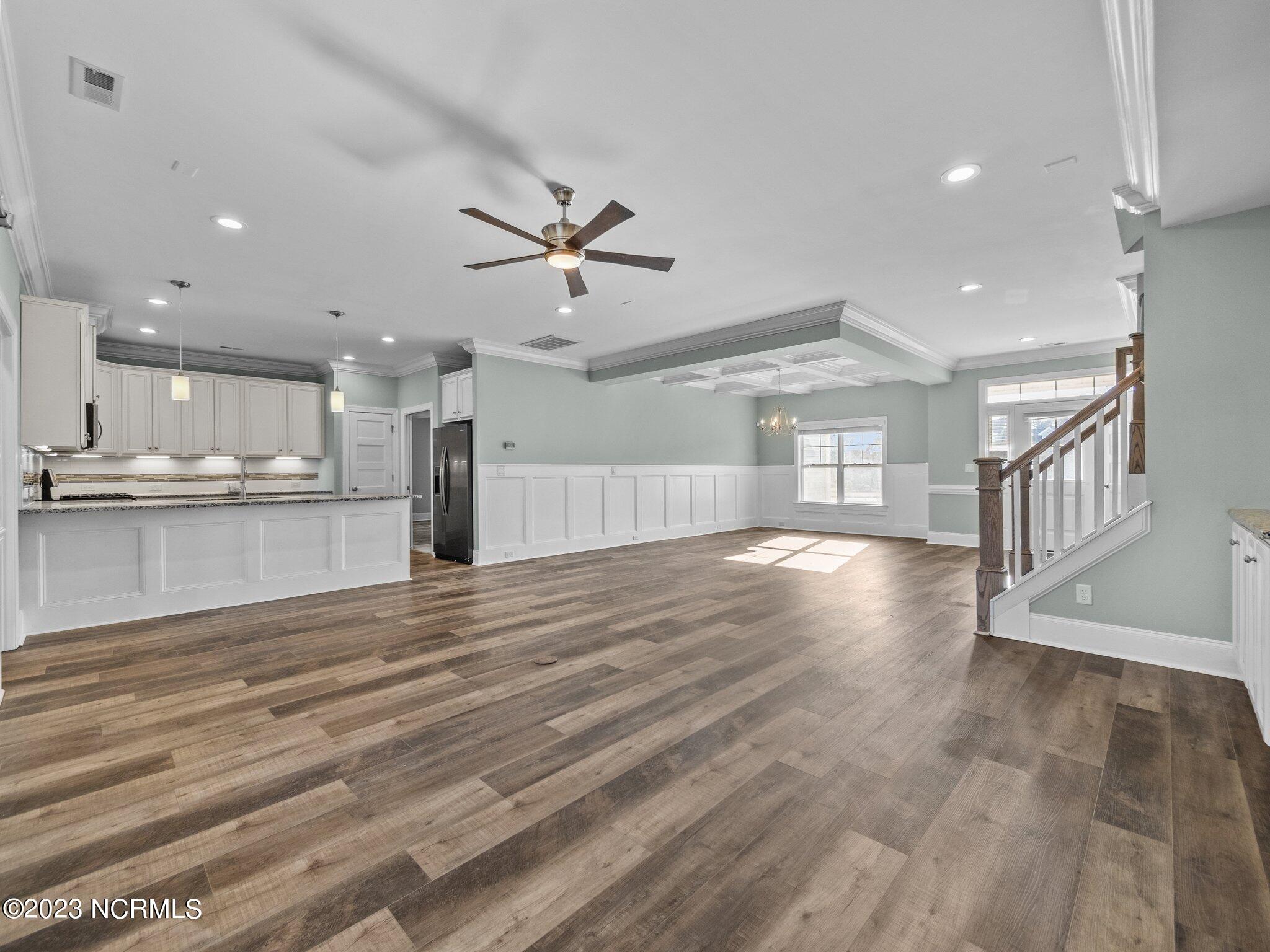 125 Middle Point Road Hampstead, NC 28443 - Photo 5 of 50 Interior