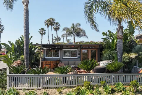 $1,199,000 | 266 Del Gado Road, San Clemente, CA 92672