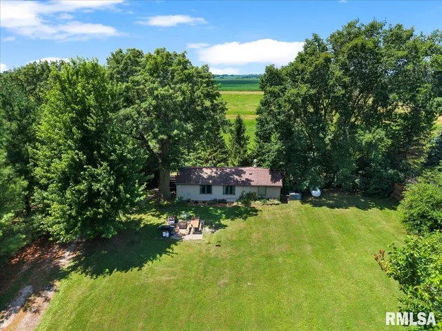 $214,900 | 5460 Moline Road, Erie, IL 61250