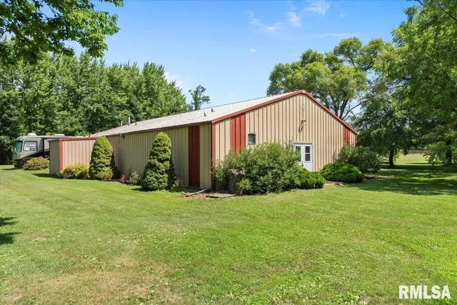 $214,900 | 5460 Moline Road, Erie, IL 61250