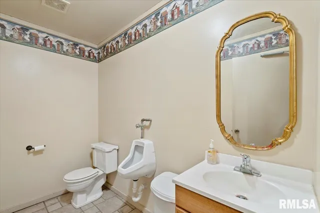 $214,900 | 5460 Moline Road, Erie, IL 61250