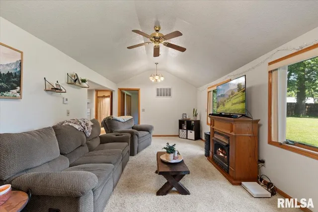 $214,900 | 5460 Moline Road, Erie, IL 61250