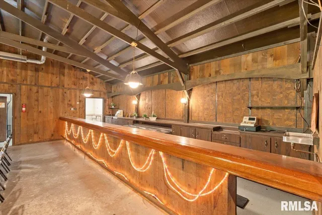 $214,900 | 5460 Moline Road, Erie, IL 61250