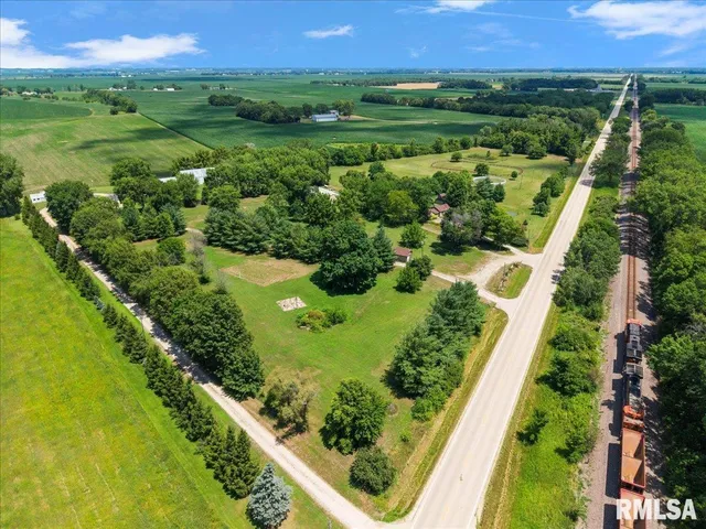 $214,900 | 5460 Moline Road, Erie, IL 61250