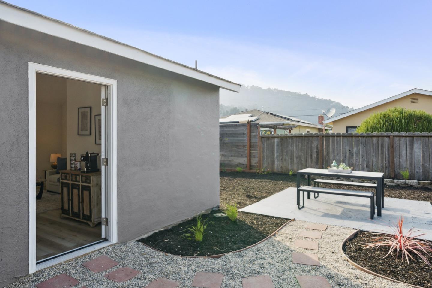 1324 Peralta Road Pacifica, CA 94044 - Photo 14 of 25 a park view with a outdoor seating space