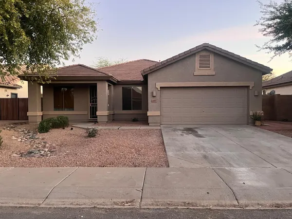 $2,450 | 3107 East Kingbird Place, Chandler, AZ 85286